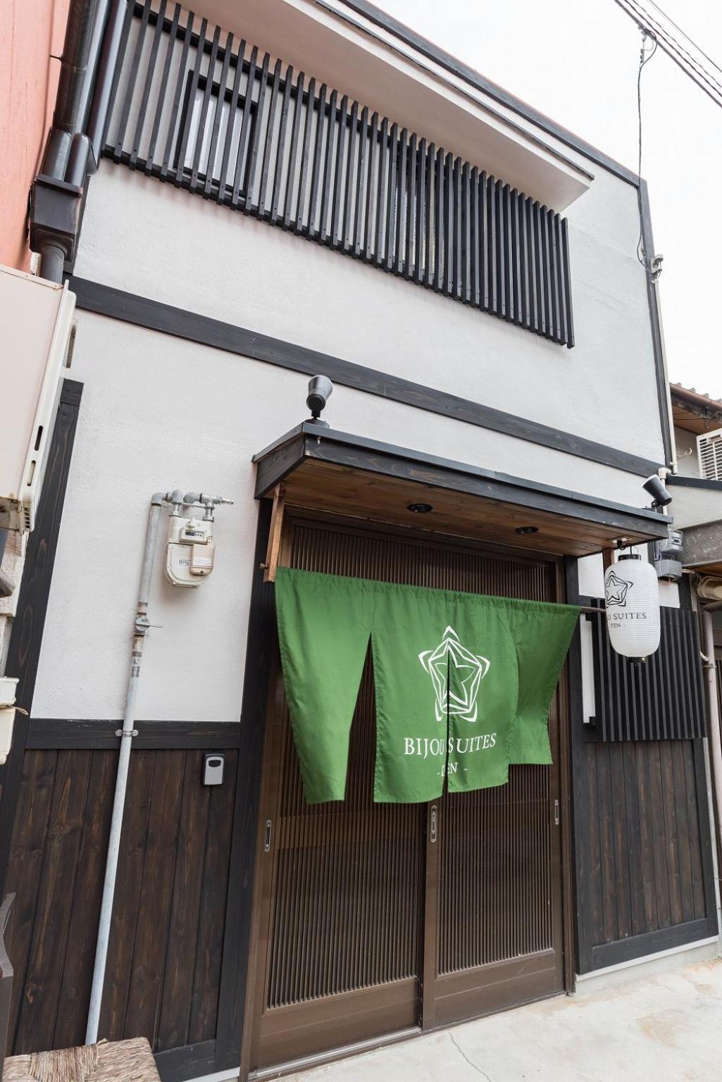 Bijou Suites Ten Osaka Buitenkant foto